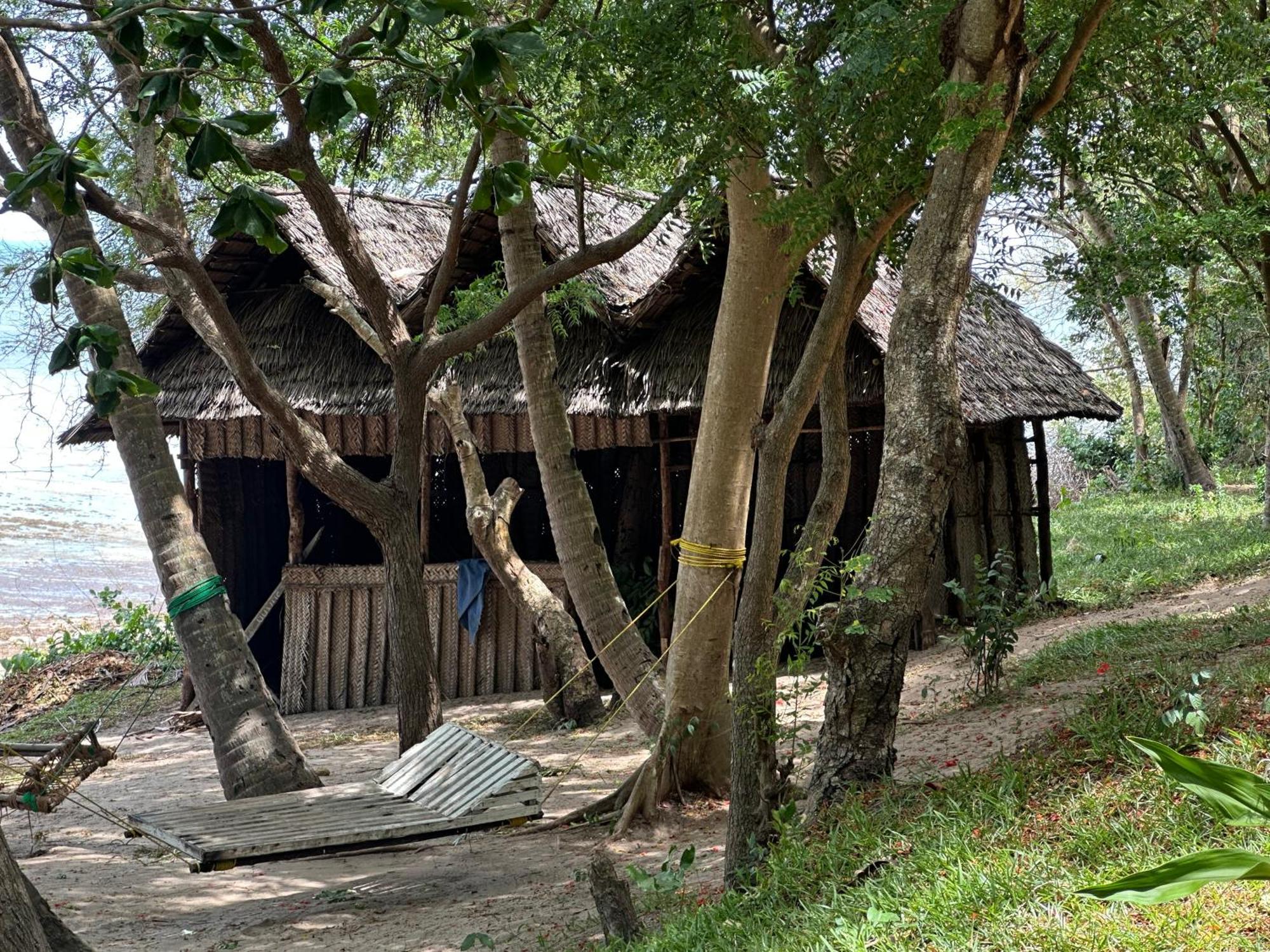 Maweni Beach Bungalows Kilindoni Buitenkant foto